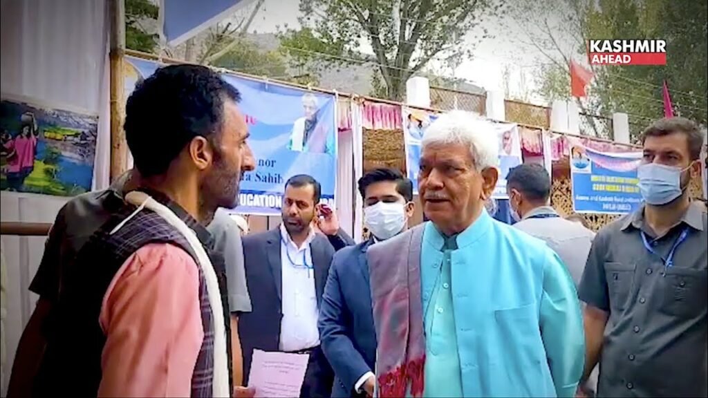 Watch Bandipora locals’ reaction when J&K LG Manoj Sinha visited there for the first time