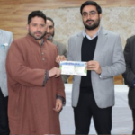 DC Budgam distributes Kisan Credit Smart Cards to farmers, hosts PM Surya Ghar Muft Bijli Yojana awareness camp