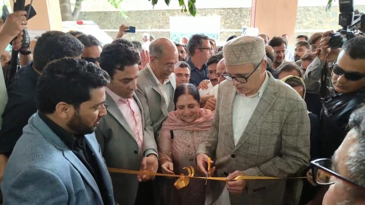 Omar Abdullah inaugurates 120-Bed block at bone & joint hospital ...