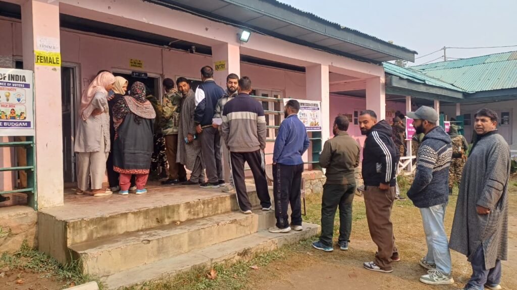 Budgam braces cold, votes pour in