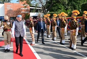 Jammu accorded warm welcome to CM Omar Abdullah on arrival after Darbar move