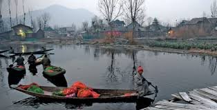 Kashmir shivers: Srinagar hits -4.5°C, frost covers the valley