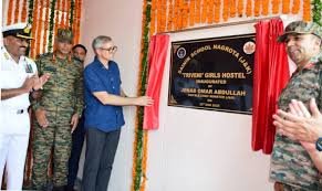 Omar Abdullah inaugurates Veshav Girls Hostel at IUST Awantipora