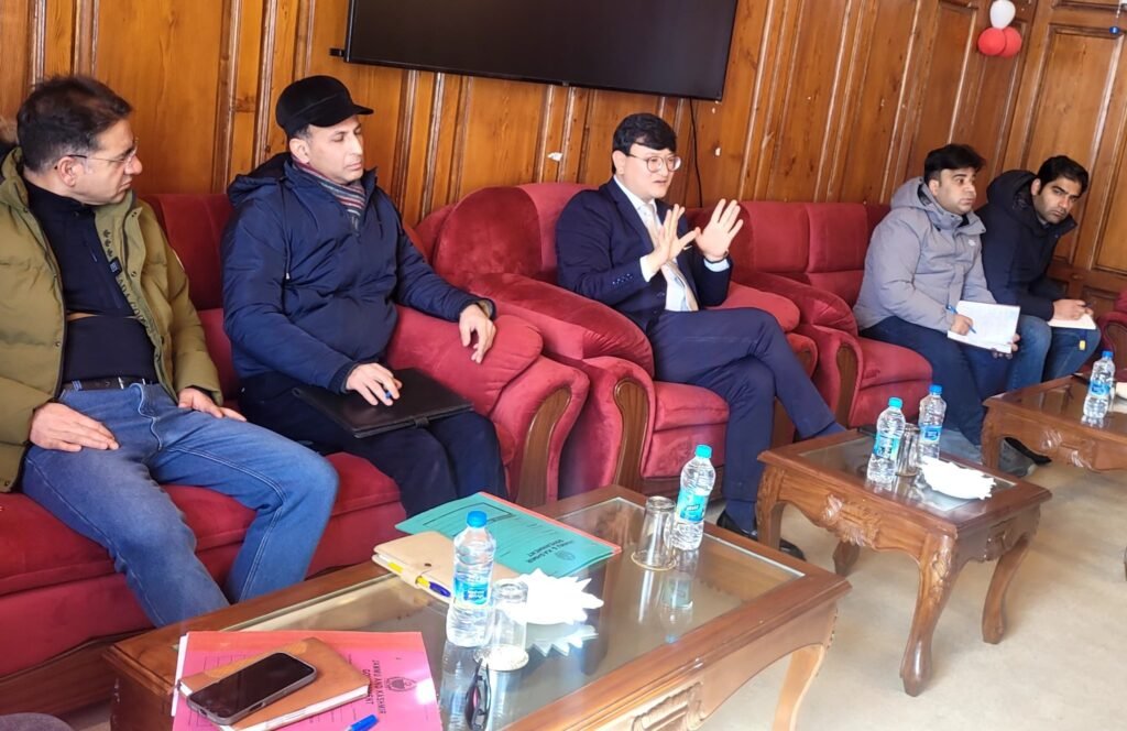 Gulmarg gears up for Khelo India 2026, DC reviews preparations