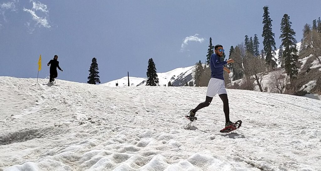 SnowShoe Championship kicks off in Sonamarg with 180 athletes