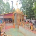 Devotees flock to Shankaracharya, Kheer Bhawani shrines
