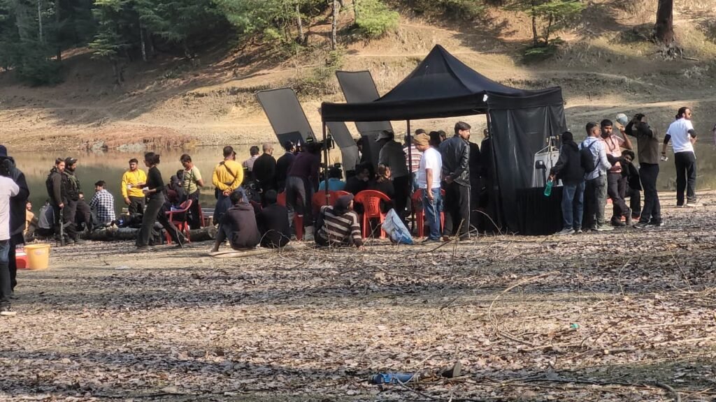 Film shoot of ‘Pashaan’ underway in Rajwar, Handwara