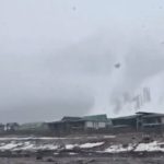 Fresh spell of snowfall blankets Sonamarg