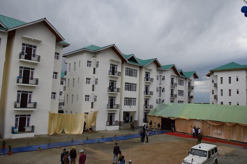 Major boost for migrant employees: 4,112 transit flats ready in Kashmir