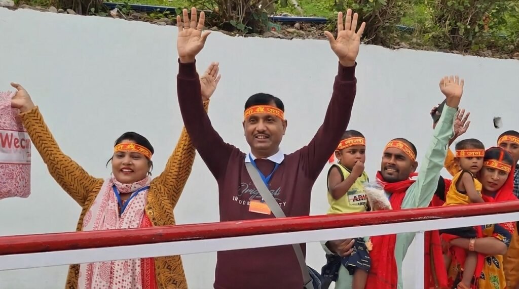 Heavy rush of devotees at Darshani Deori on day 8 of Chaitra Navratri in Katra