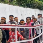 Devotees flock to Darshani Deodi on second day of Chaitra Navratri despite rain and cold