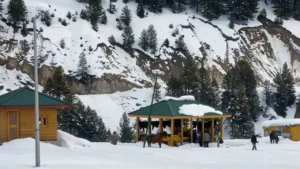 Tourists revel in snow-laden beauty of Sonamarg, Jammu and Kashmir