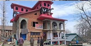 Shopian police Seize ₹55 Lakh House of Alleged Drug Peddler