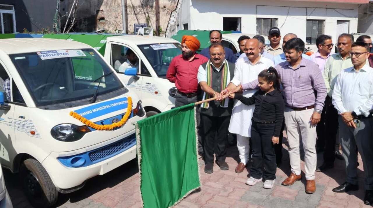 JMC launches Swachh Survekshan 2025-26 with new fleet & citizen feedback system