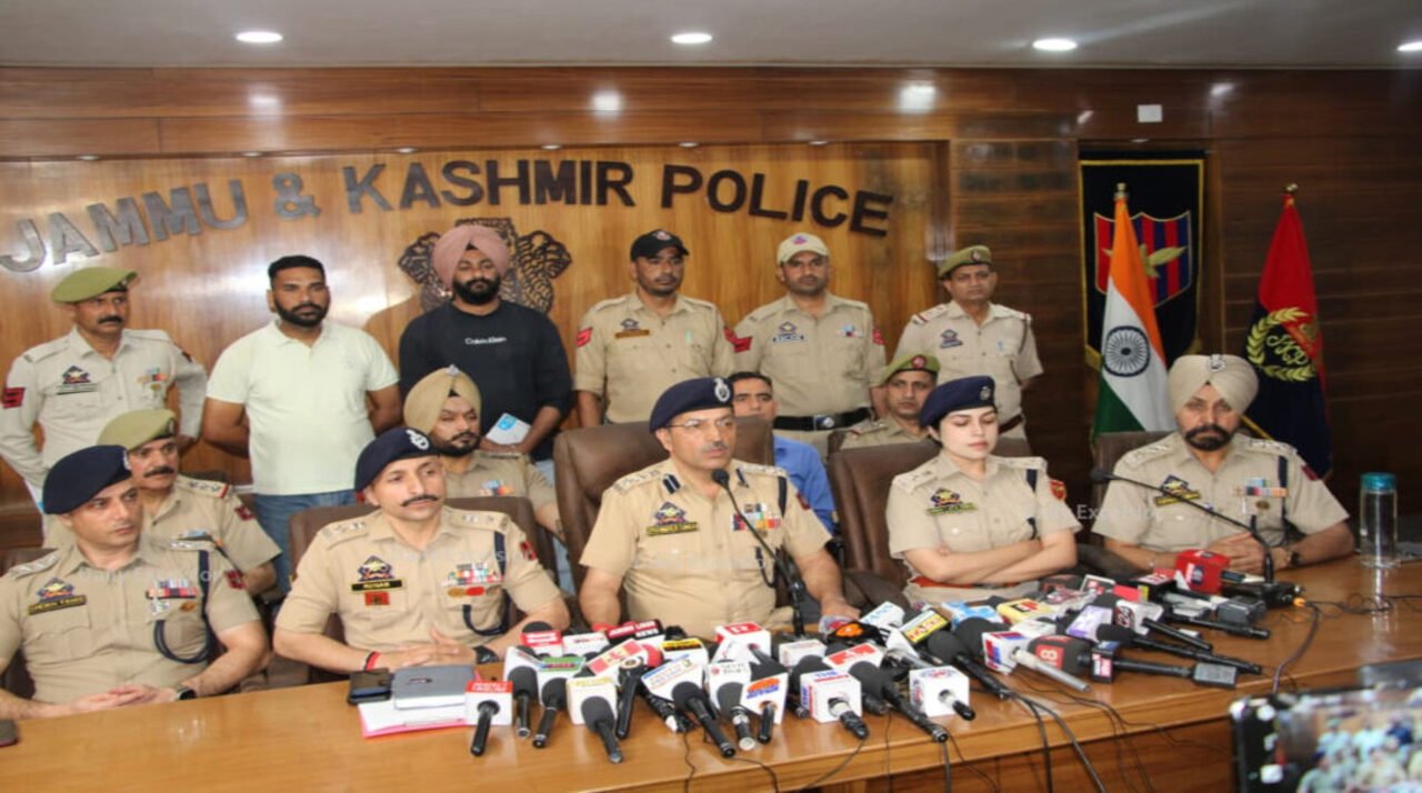 Cross-border drug network busted in Jammu; most-wanted smuggler arrested