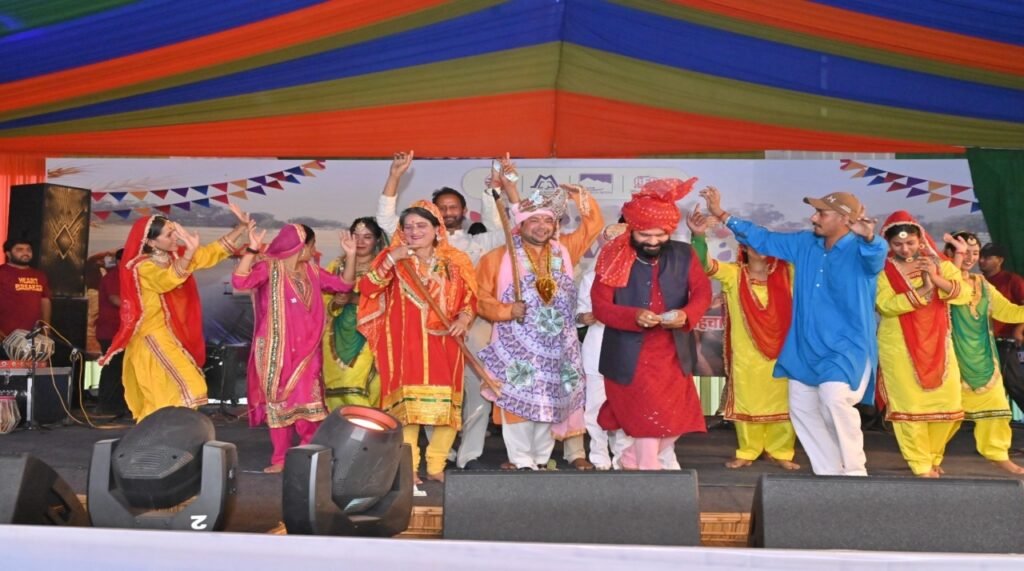 Tawi Mahotsav 2026 concludes in Jammu with over 35,000 visitors