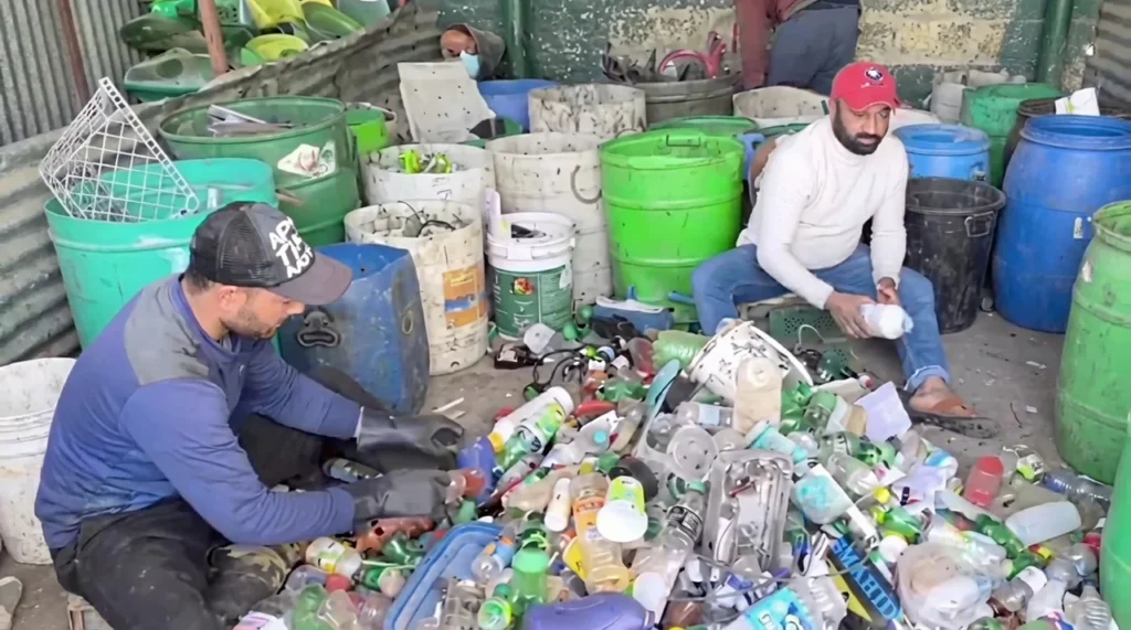 Kulgam entrepreneur turns waste into ₹2 Cr success story