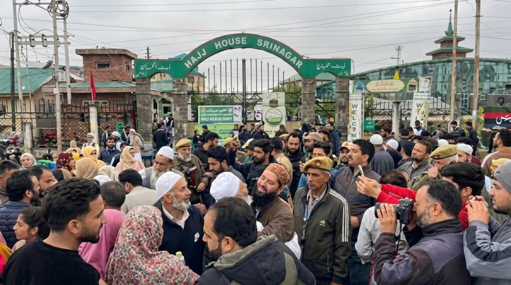 Srinagar witnesses emotional departure of first Hajj Pilgrims