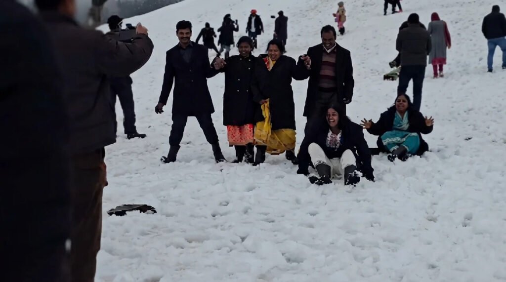 Unexpected April snowfall triggers tourism surge in Bhaderwah highlands
