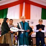 LG Sinha visits Makwal, pushes border development