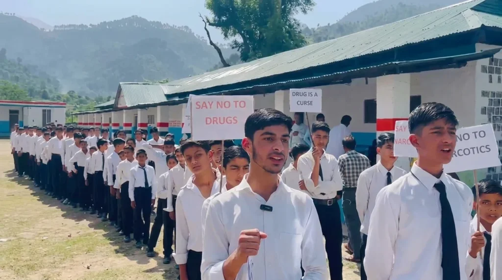 Students lead Anti-Drug rally at HSS Salwan Mendhar