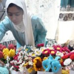 Young Srinagar Artist Muskan Nazir revives crochet craft