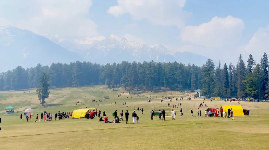 Tourism rebounds in Kashmir valley, signalling renewed trust and stability