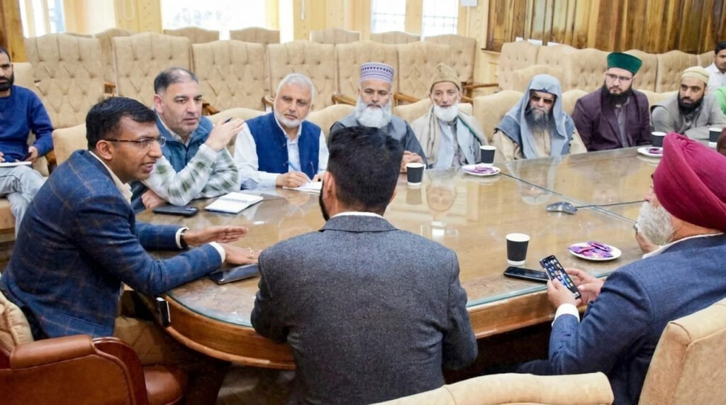 Div Com Kashmir mobilises religious leaders for Nasha Mukt J&K Padyatra on May 3