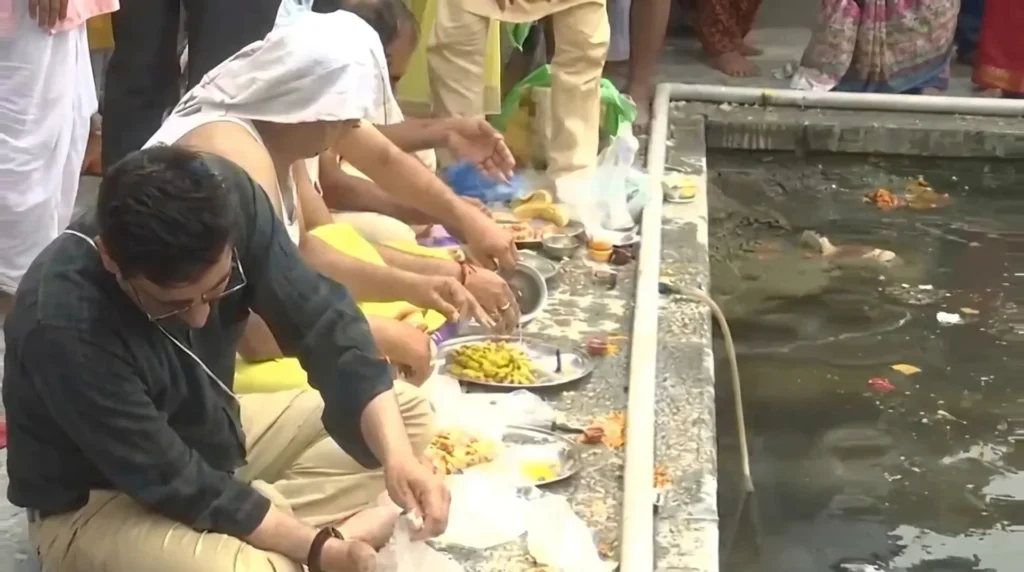 Sacred Baan Mass mela draws devotees to historic Martand Sun Temple in Kashmir