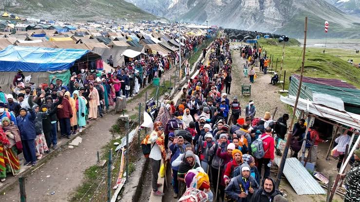 Kashmir tourism rebounds strongly as stakeholders look to Amarnath Yatra for bigger boost