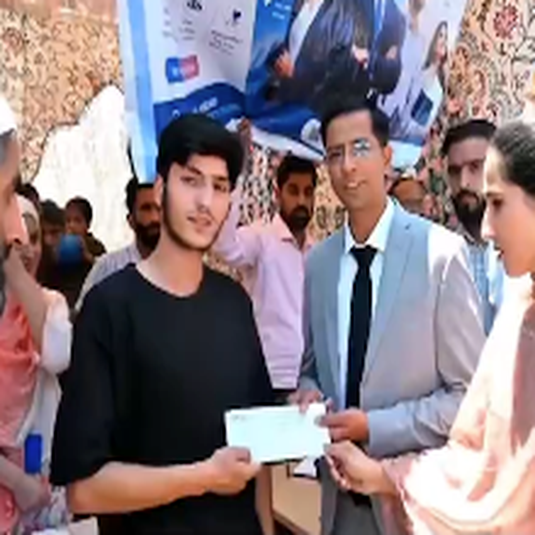 Shopian job fair connects 500 youth with top employers