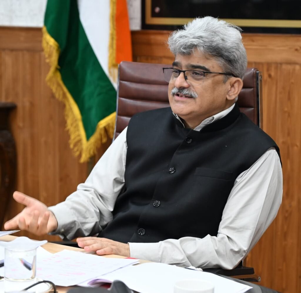 CS Atal Dulloo reviews cyber crime prevention measures, pushes early rollout of digital arrest mechanism in J&K