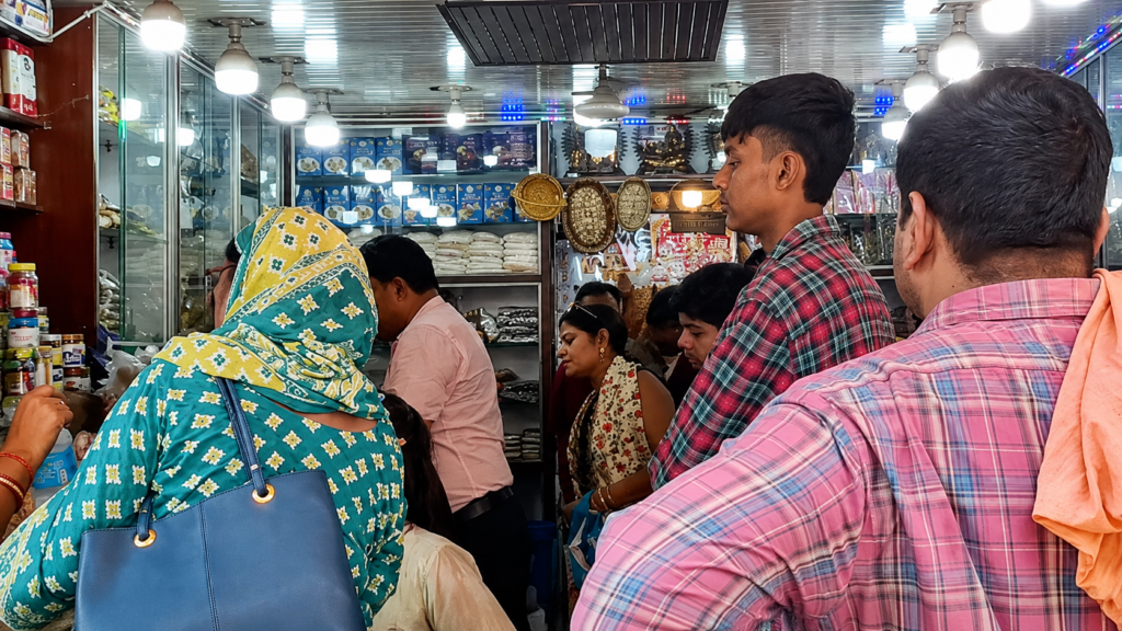 Raghunath bazaar bustles with Shri Amarnath Ji Yatra Pilgrims