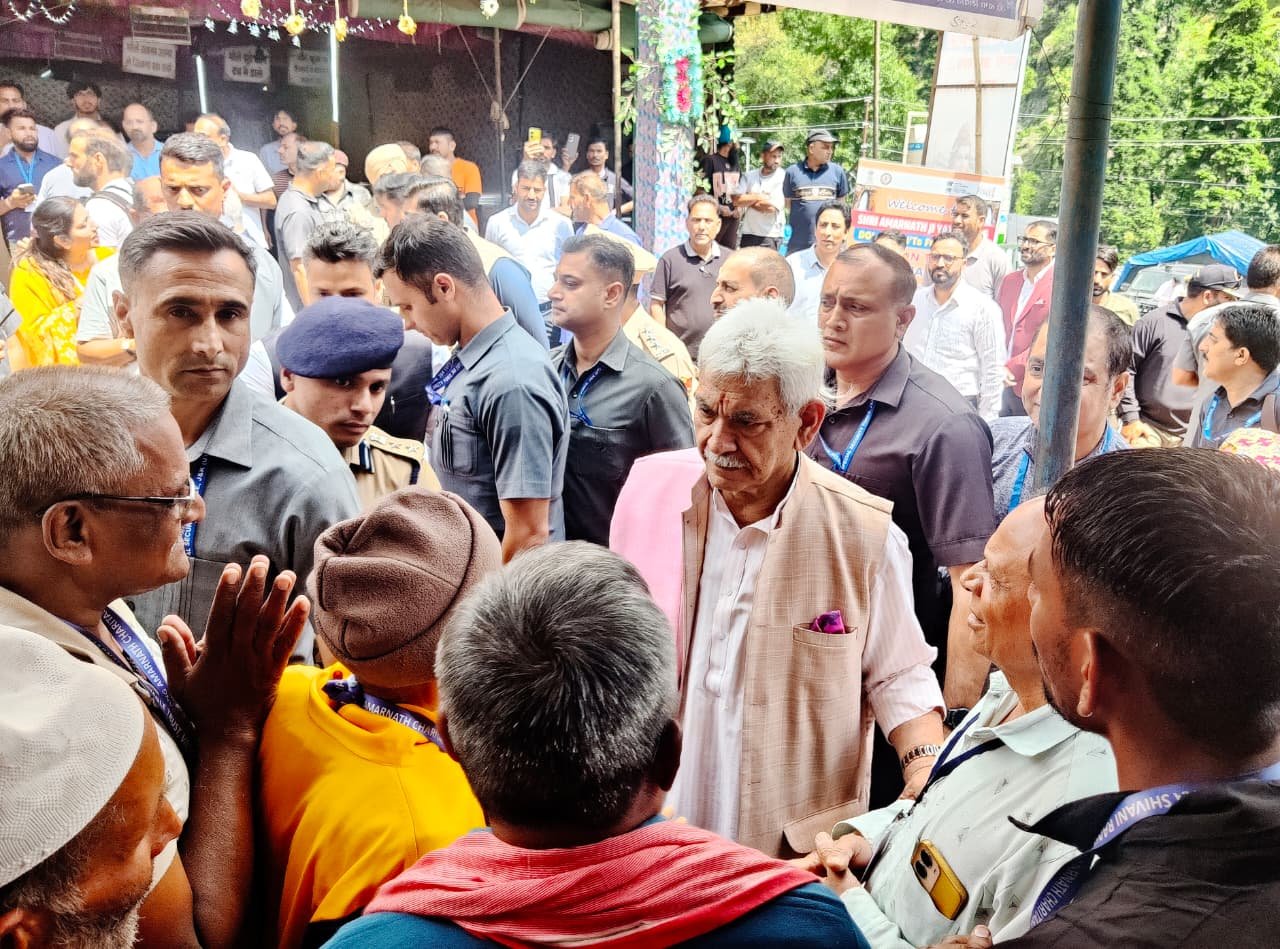 LG Manoj Sinha reviews Amarnath Yatra arrangements at Nunwan & Chandanwari