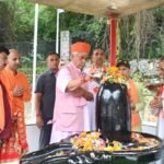 J&K LG Manoj Sinha pays obeisance at Mata Sidh Lakshmi Shrine during Harbah Festival in Anantnag
