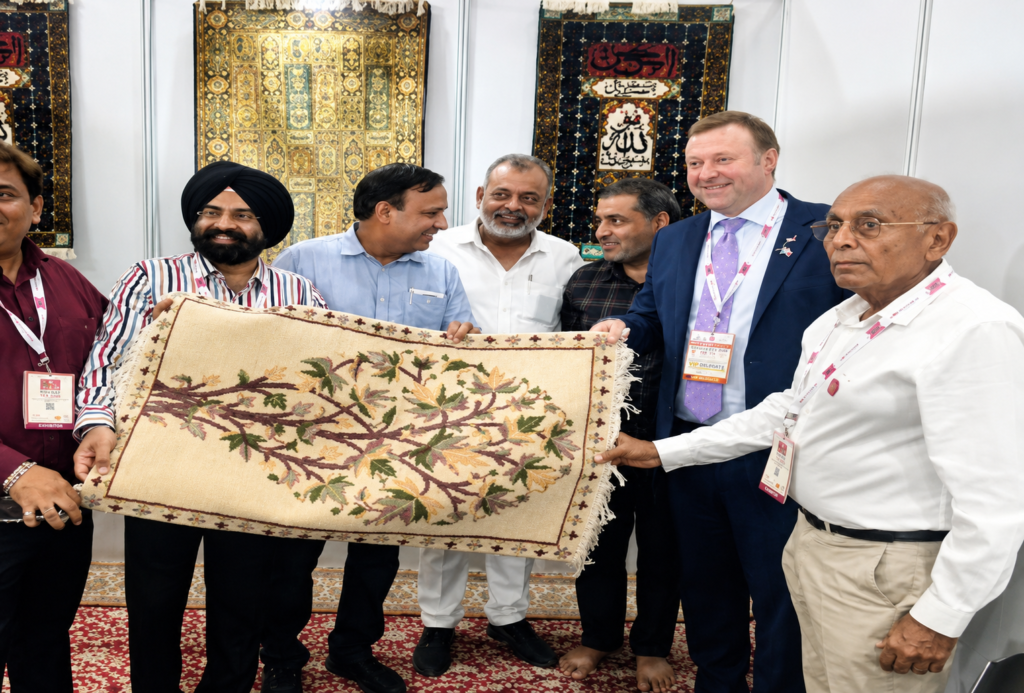 J&K showcases rich handloom and handicraft heritage at Bharat Tex 2026, New Zealand Minister visits pavilion
