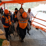 J&K Police mountain rescue team assists 65-year-old woman pilgrim on Amarnath Yatra Pahalgam route