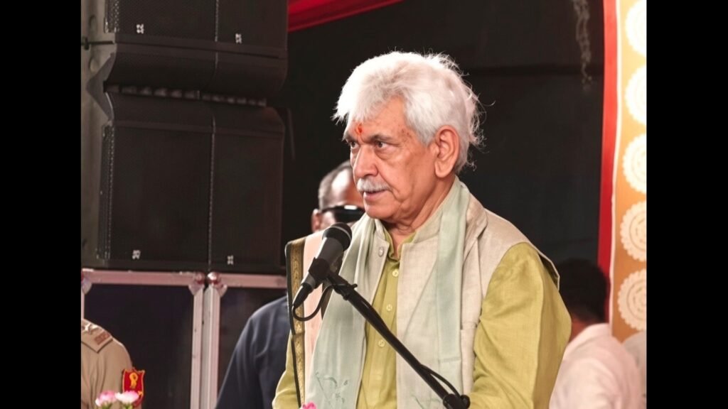 Lieutenant Governor attends Shri Shiv Mahapuran Katha in Raebareli, calls for unity and spiritual renewal