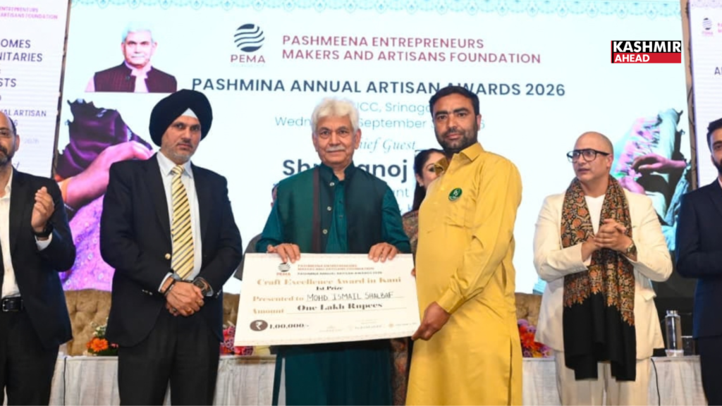 LG Manoj Sinha flags off Kashmir Marathon 2026 “Run for Unity” organised by J&K police