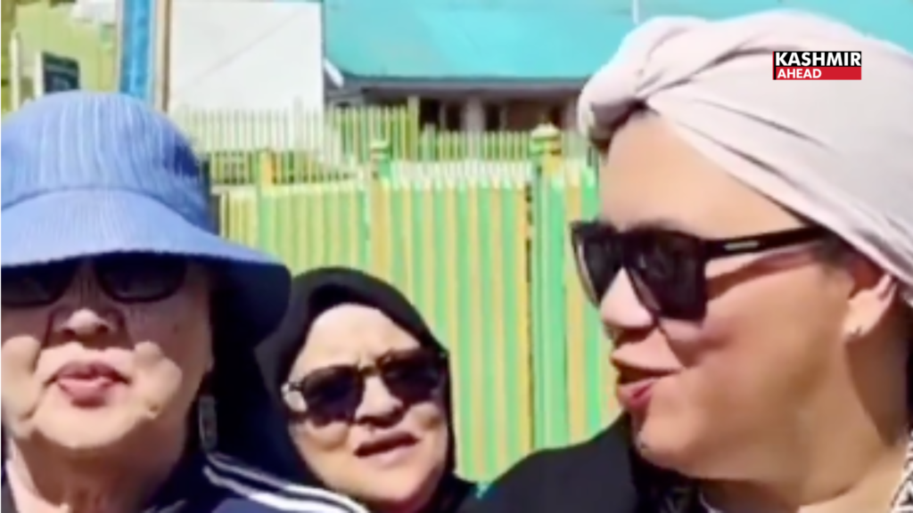 South African visitors captivated by Kashmir’s beauty, peace and hospitality in Gulmarg