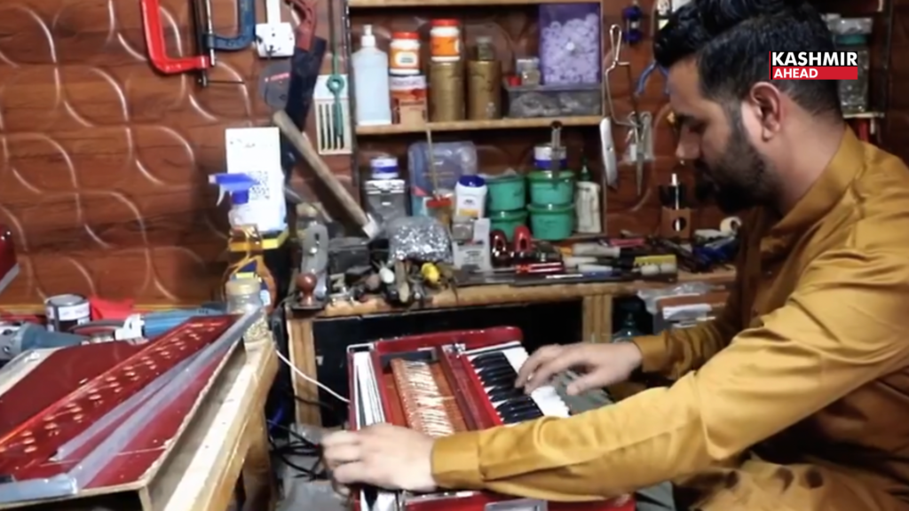 Shahid Sheikh: From a passion for singing to the art of harmonium-making